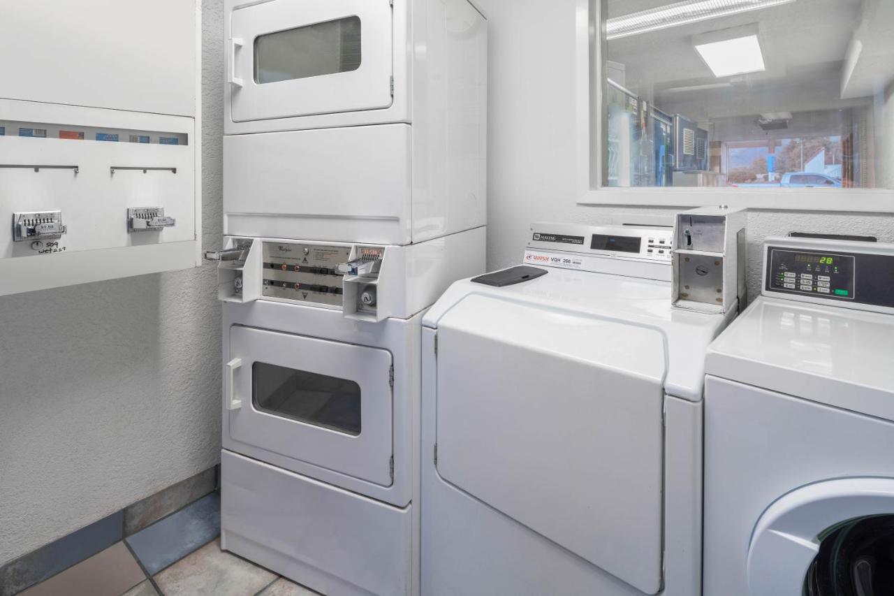 Studio 6 Suites Carpinteria, Ca Santa Barbara South Екстериор снимка