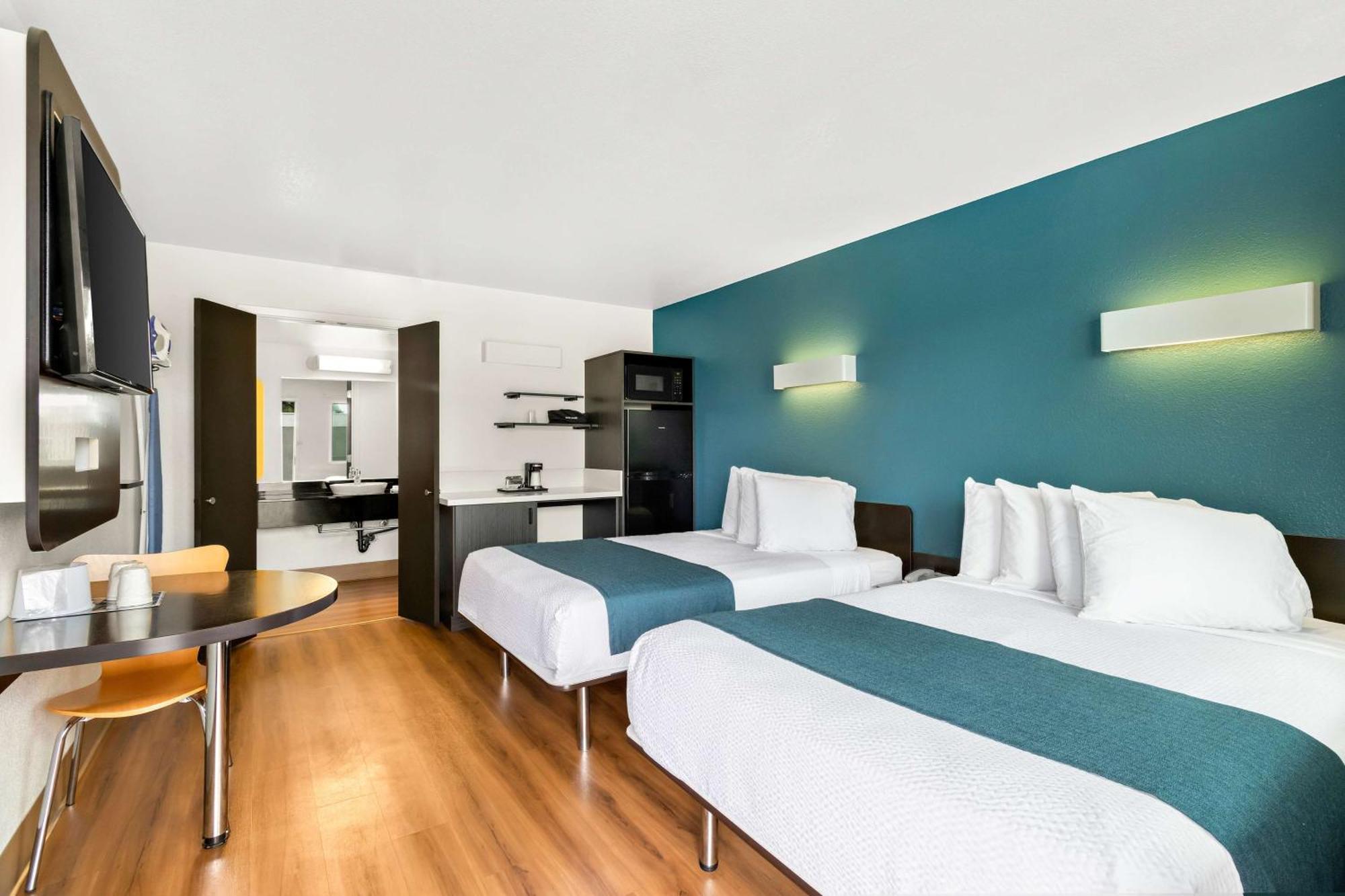 Studio 6 Suites Carpinteria, Ca Santa Barbara South Екстериор снимка