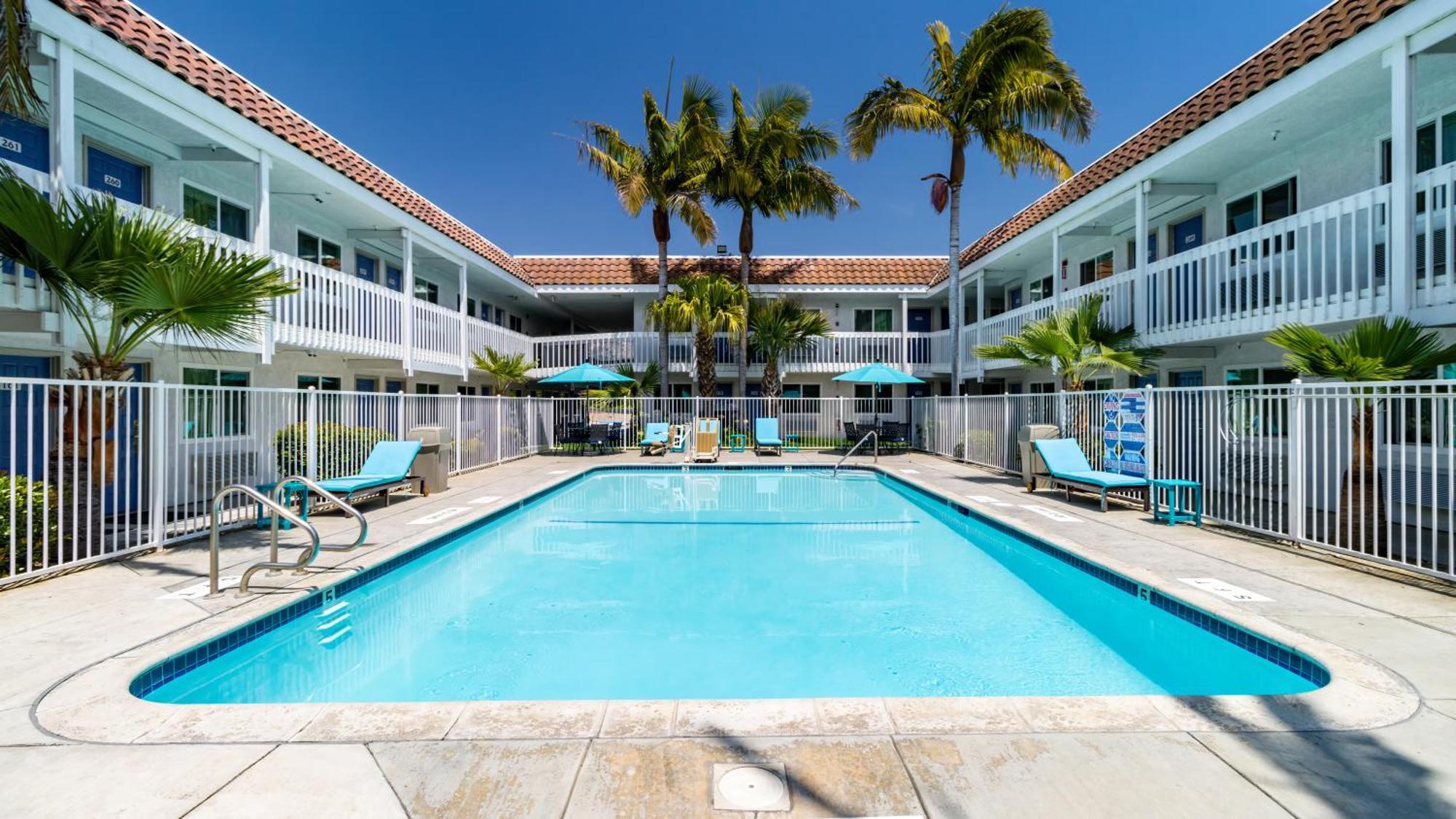 Studio 6 Suites Carpinteria, Ca Santa Barbara South Екстериор снимка